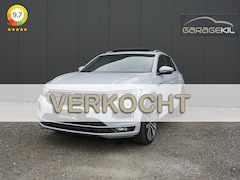 Volkswagen T-Roc - 1.5 TSI Sport Business R Virtual cockpit / 3x R-Line / Pano dak / Elektrische achterklep /