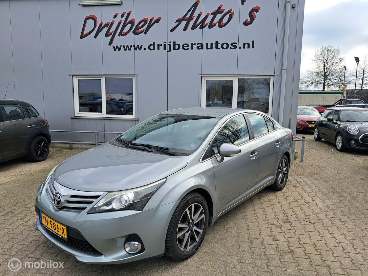 Toyota Avensis - 1.8 VVTi Business 1.8 VVTi Business - AutoWereld.nl