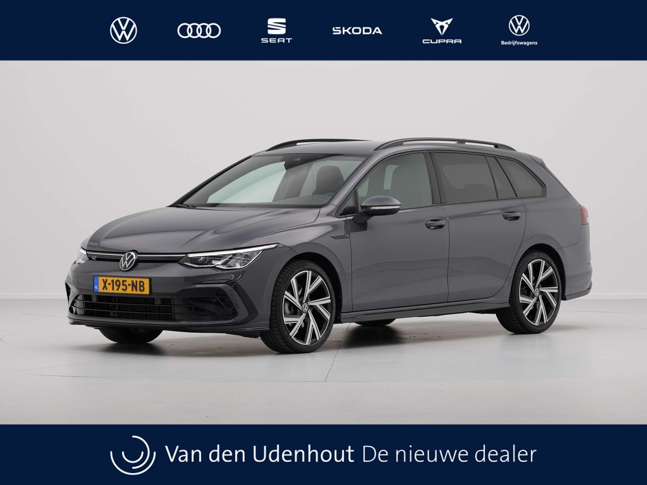 Volkswagen Golf Variant - 1.5 eTSI 130pk DSG R-Line Navigatie Pdc Clima Acc 100 - AutoWereld.nl