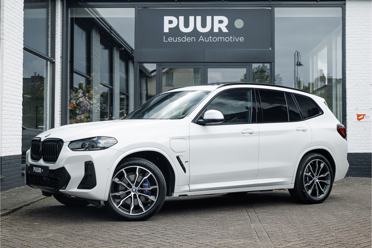 BMW X3 - xDrive30e High Executive Pano - Harman Kardon - Head Up - AutoWereld.nl