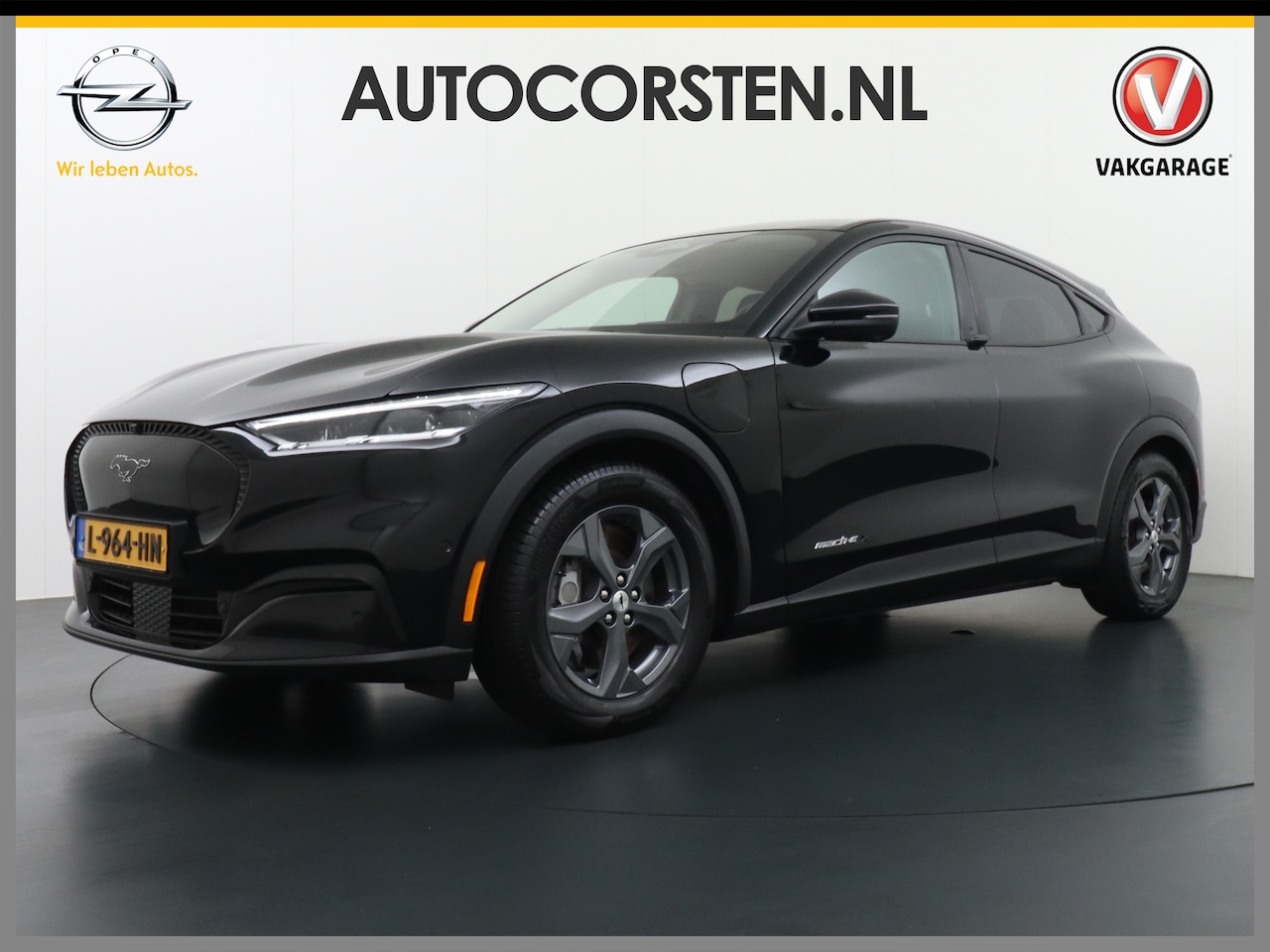 Ford Mustang Mach-E - Extended RWD 98kWh Leer Pano-Dak Adaptive Cruise Lane Centring/change Assist Stop&Go Apple - AutoWereld.nl