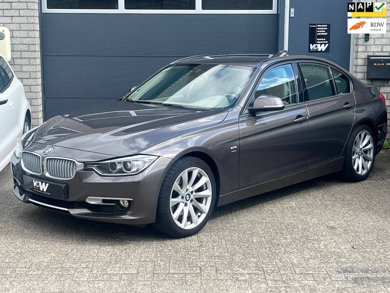 BMW 3-serie - 328i automaat High Executive NL auto voll opties - AutoWereld.nl