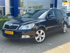 Skoda Octavia Combi - 1.2 TSI Elegance Business Line