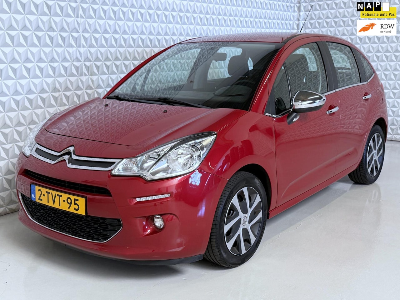 Citroën C3 - 1.0 VTi Collection Airco Cruise Trekhaak / 110.000km (2014) - AutoWereld.nl