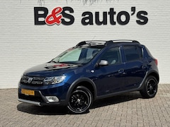 Dacia Sandero Stepway - 0.9 TCe SL Dealer onderhouden 1e eigenaar Cruise control Airco DAB Navigatie