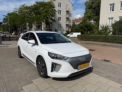 Hyundai IONIQ - Comfort EV Snow White Metallic