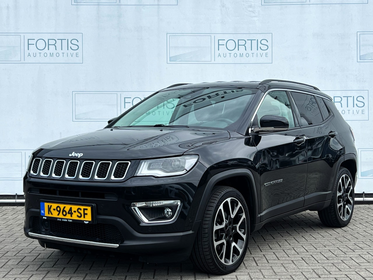 Jeep Compass - 1.3T Limited NL AUTO | CAMERA | CRUISE | HALF LEDER | - AutoWereld.nl