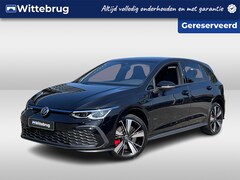 Volkswagen Golf - 1.4 eHybrid GTE / Getint Glas / Koplampverlichting Matrix / Achteruitrijcamera / App Conne