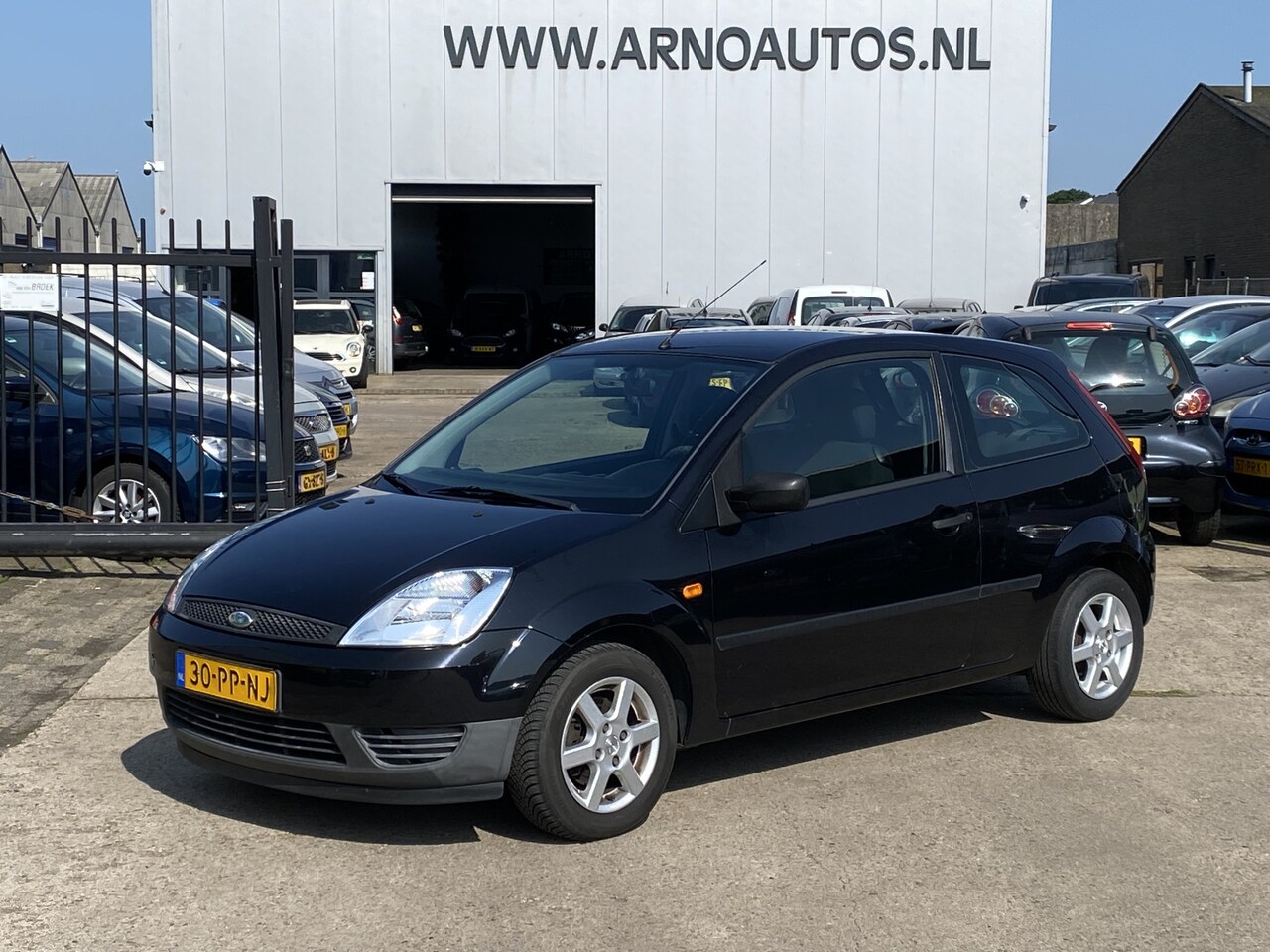 Ford Fiesta - 1.3-8V Style 1.3-8V Style, APK TOT 11-06-26, STUURBEKRACHTIGING, RADIO-CD, AIRBAGS, LM-VELGEN - AutoWereld.nl