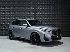BMW X1 - xDrive30e |Pano | Trekh.|Memo |, 20"| H/K | Topv | Ad. Li. | HUD |