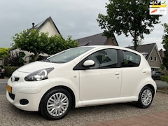 Toyota Aygo - 1.0-12V Comfort Navigator