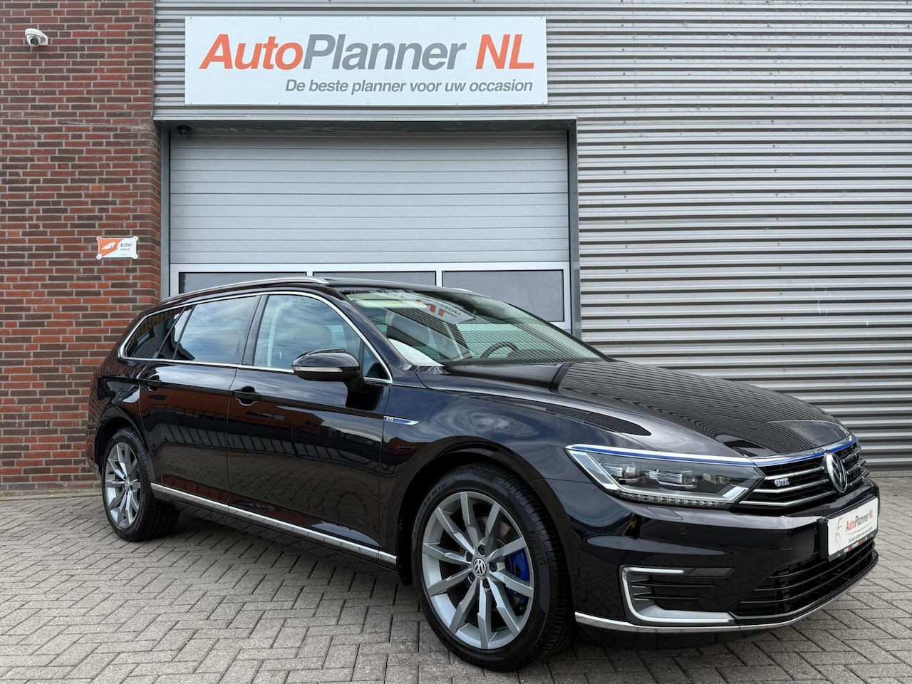 Volkswagen Passat Variant - 1.4 TSI GTE Highline! 360° Camera! Pano! - AutoWereld.nl