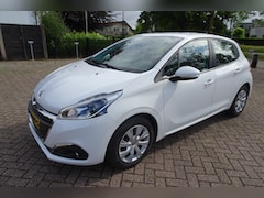 Peugeot 208 - 1.2 PureTech Blue Lion 5 Drs * AIRCO * NAVI * PDC *