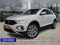 Volkswagen T-Roc - 1.5 TSI Life | LED | 18 Inch | Trekhaak |