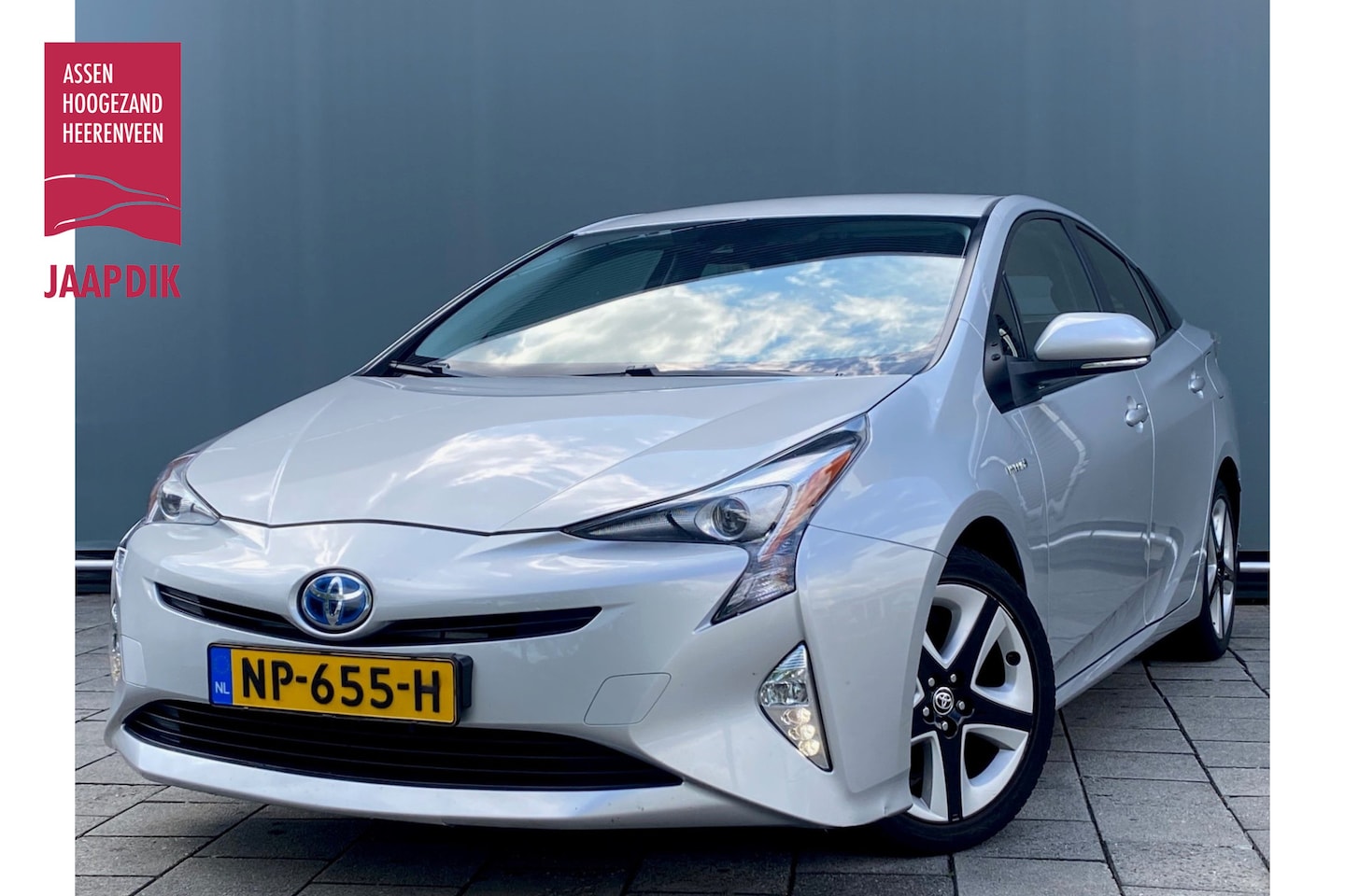 Toyota Prius - BWJ 2017 | 1.8 98 PK Dynamic AUTOMAAT | CLIMA | CAMERA | CRUISE | NAVI | PDC | - AutoWereld.nl