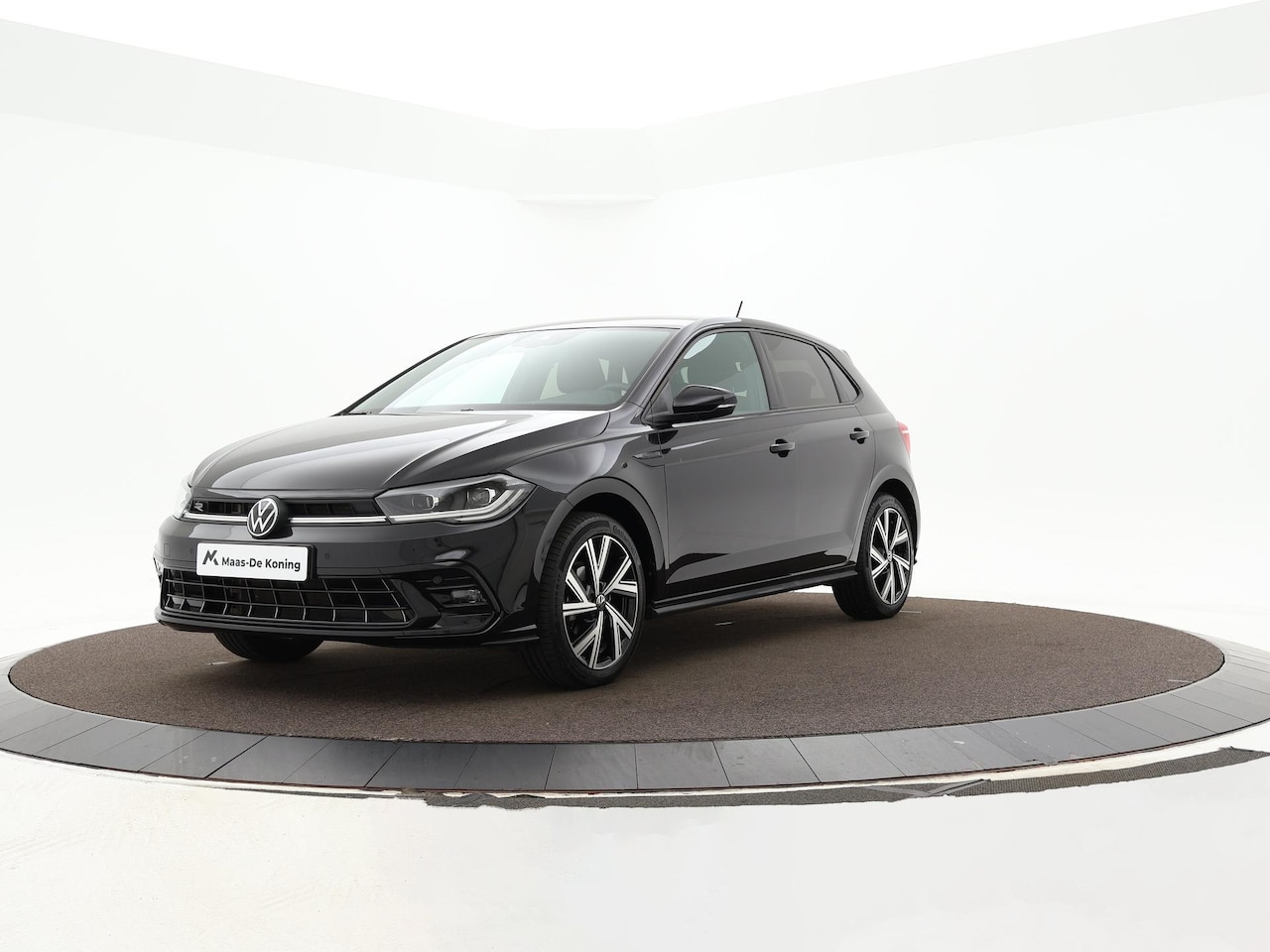 Volkswagen Polo - 1.0 TSI 95pk DSG R-Line Business · Camera · Apple/Android Car Play · ACC · Stoelverwarming - AutoWereld.nl