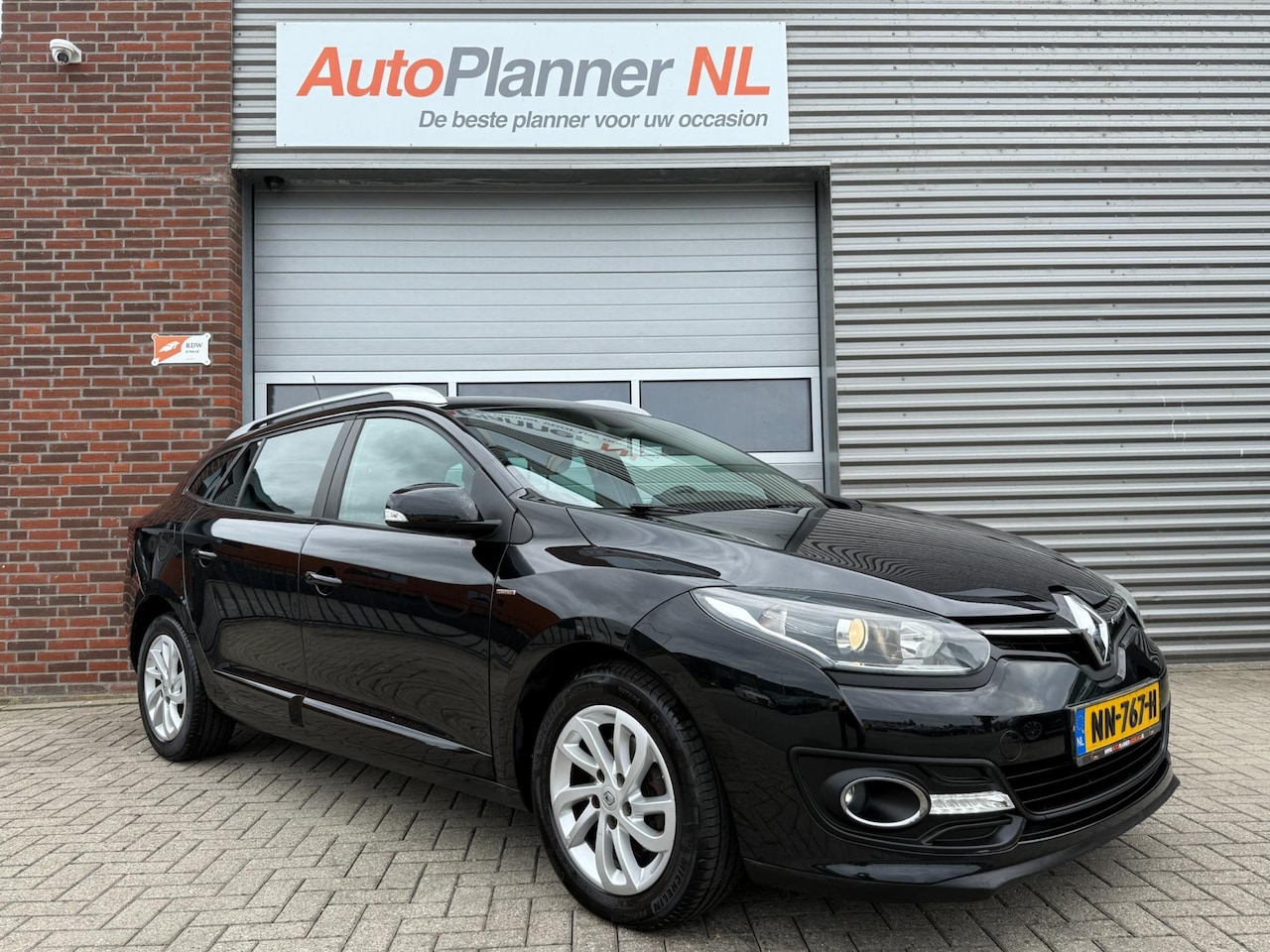 Renault Mégane Estate - 1.5 dCi Limited! Clima! Cruise! Navi! - AutoWereld.nl