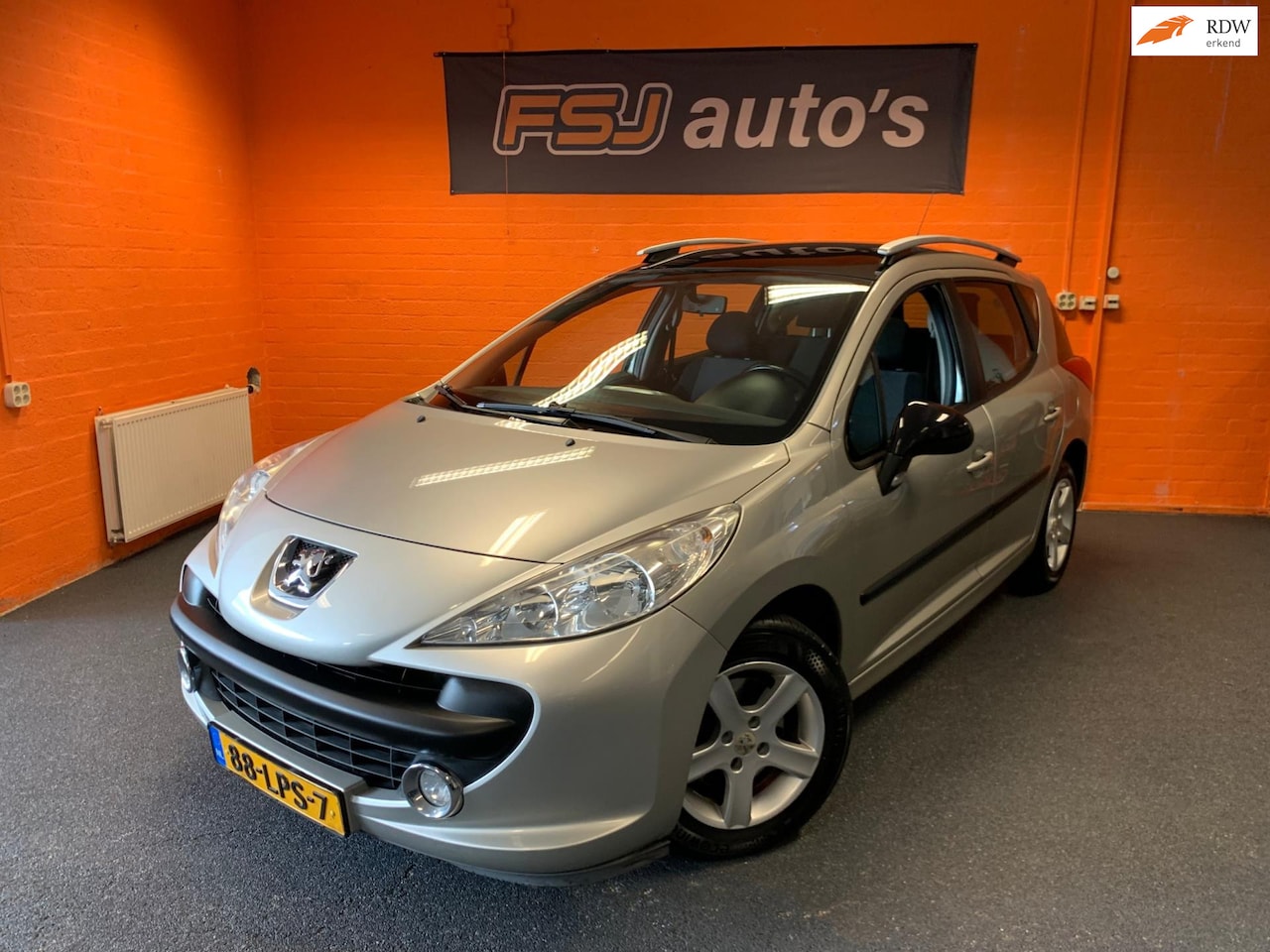 Peugeot 207 SW - 1.4 VTI / BLEU LEASE / PANORAMADAK / AIRCO!! - AutoWereld.nl