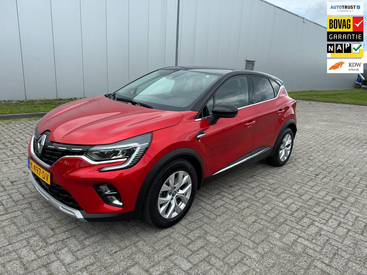 Renault Captur - 1.6 E-Tech Plug-in Hybrid 160 Intens / two colors ,automaat - AutoWereld.nl