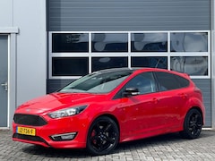 Ford Focus - 1.5 150pk Red Edition ST-line | Navi | PDC v+a | Sportstoelen | Cruise control | 18'' velg