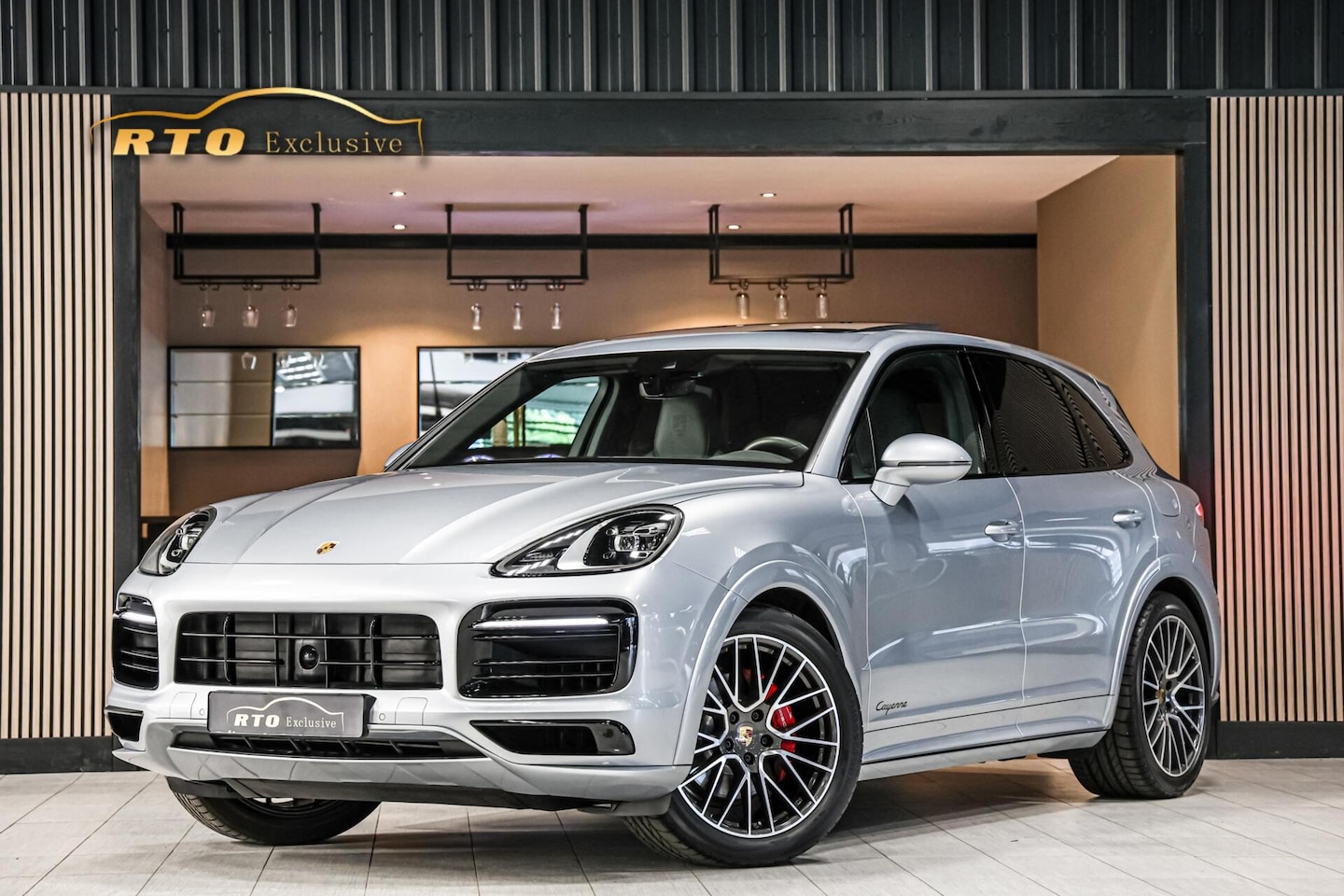 Porsche Cayenne - 3.0 e-hybrid|Sportdesign|achterasbest.|ACC - AutoWereld.nl