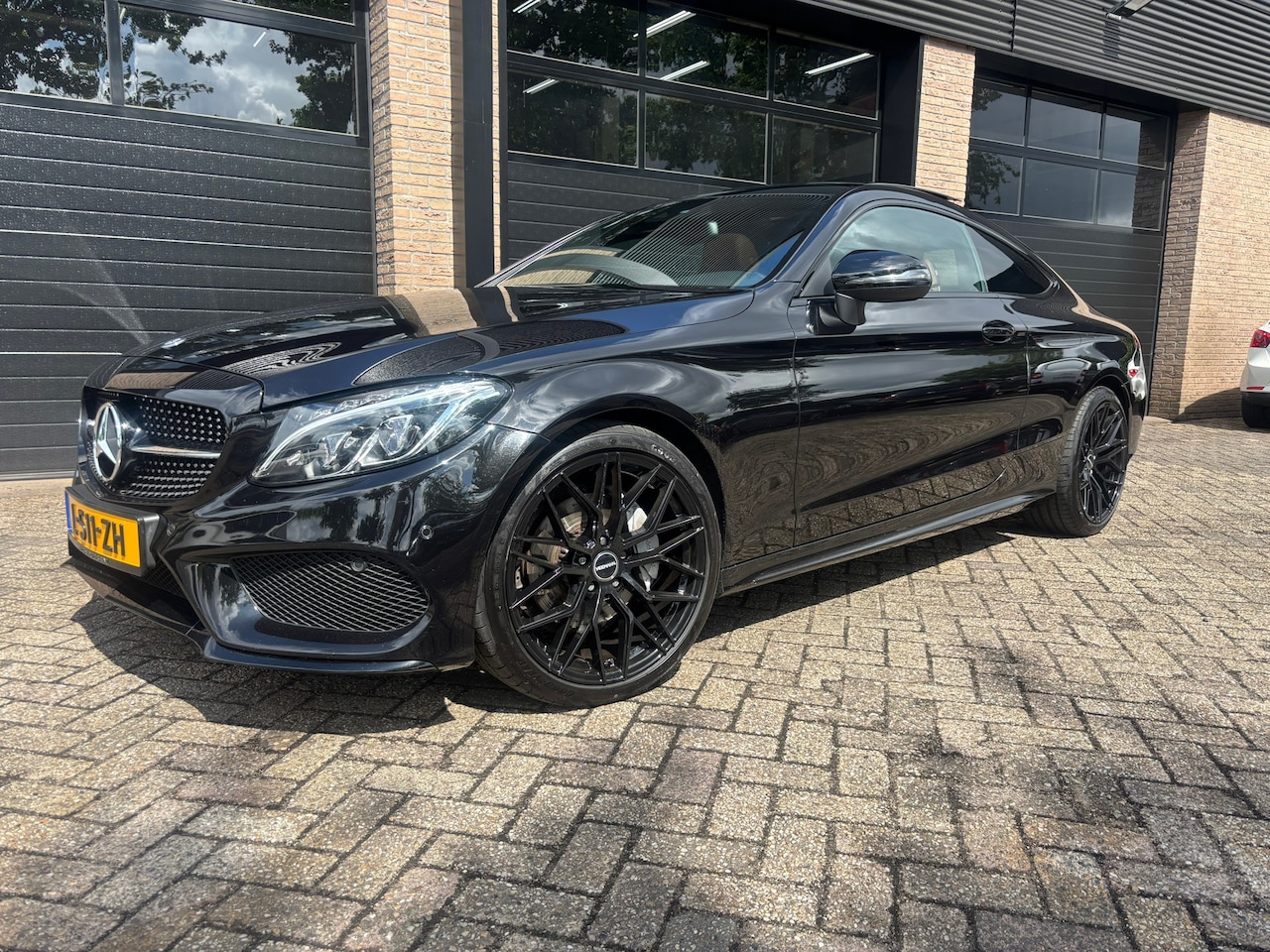 Mercedes-Benz C-klasse Coupé - 180 Prestige AMG - AutoWereld.nl