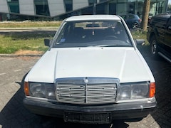 Mercedes-Benz 190-serie - 2.0 E autom lpg