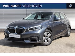 BMW 1-serie - 118i Executive Automaat / Trekhaak / LED / Parking Assistant / Live Cockpit Professional /