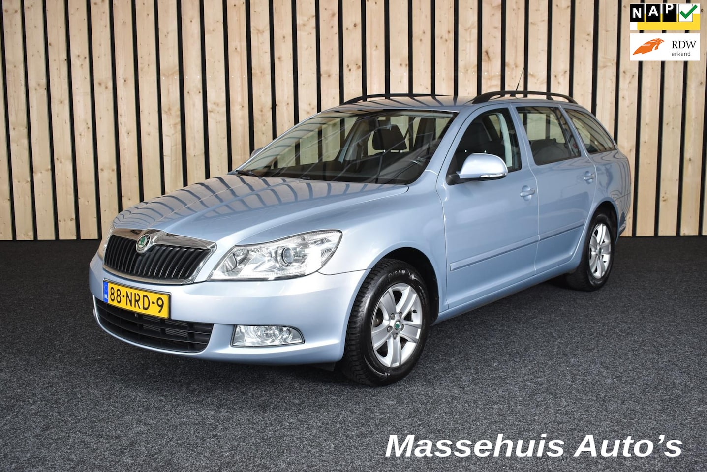 Skoda Octavia Combi - 1.2 TSI Amb. Busin. Line 1e Eig. DSG Trekhaak Navi Clima Cruise PDC Nwe APK - AutoWereld.nl