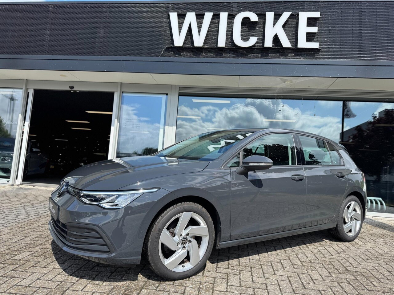 Volkswagen Golf - VIII 1.0 TSI Golf Media Led 2021 Cruise control - AutoWereld.nl