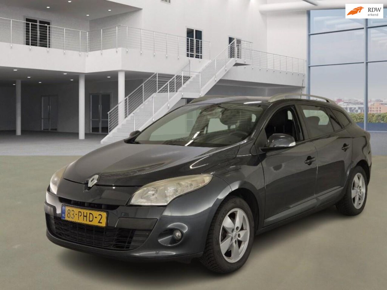 Renault Mégane Estate - 1.6 Expression NAVI CRUISE TREKHAAK 2 X SLEUTELS - AutoWereld.nl