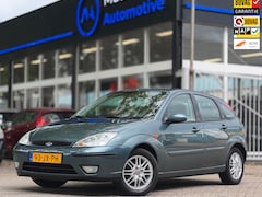 Ford Focus - 1.6 Ghia Airco Trekhaak Super luxe Boekjes LM Velgen 4x elektrische ramen Topstaat Nieuwe
