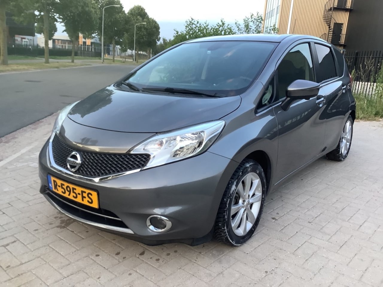 Nissan Note - 1.2 DIG-S Tekna 1.2 DIG-S TEKNA - AutoWereld.nl