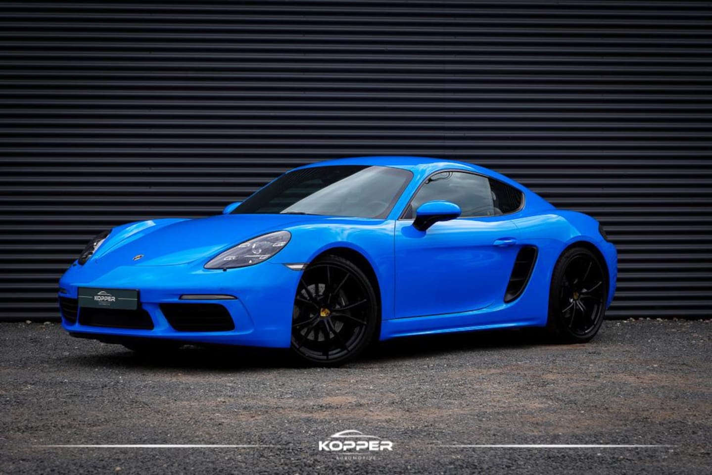 Porsche 718 Cayman - 2.0 / Sportuitlaat / Sportchrono / 20'' / Wrap (Origineel Lava Oranje) - AutoWereld.nl