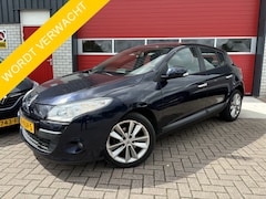 Renault Mégane - 1.6 Celsium APK 07-2026 / NAVI / CLIMA / CRUISE / ELEK RAMEN / NL-AUTO