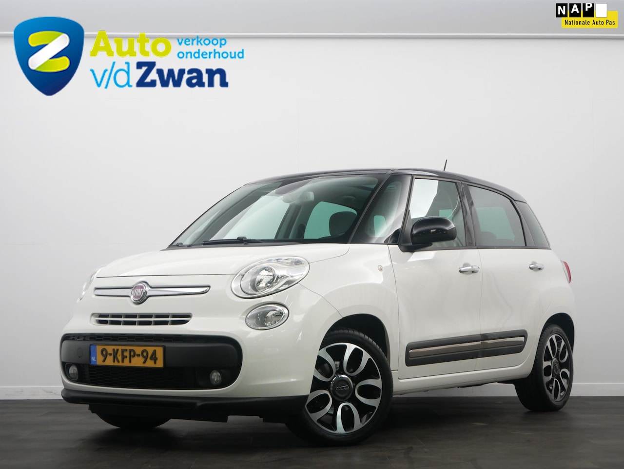 Fiat 500 L - 0.9 TwinAir Easy Pano-dak/Clima/Trekhaak/Cruise - AutoWereld.nl