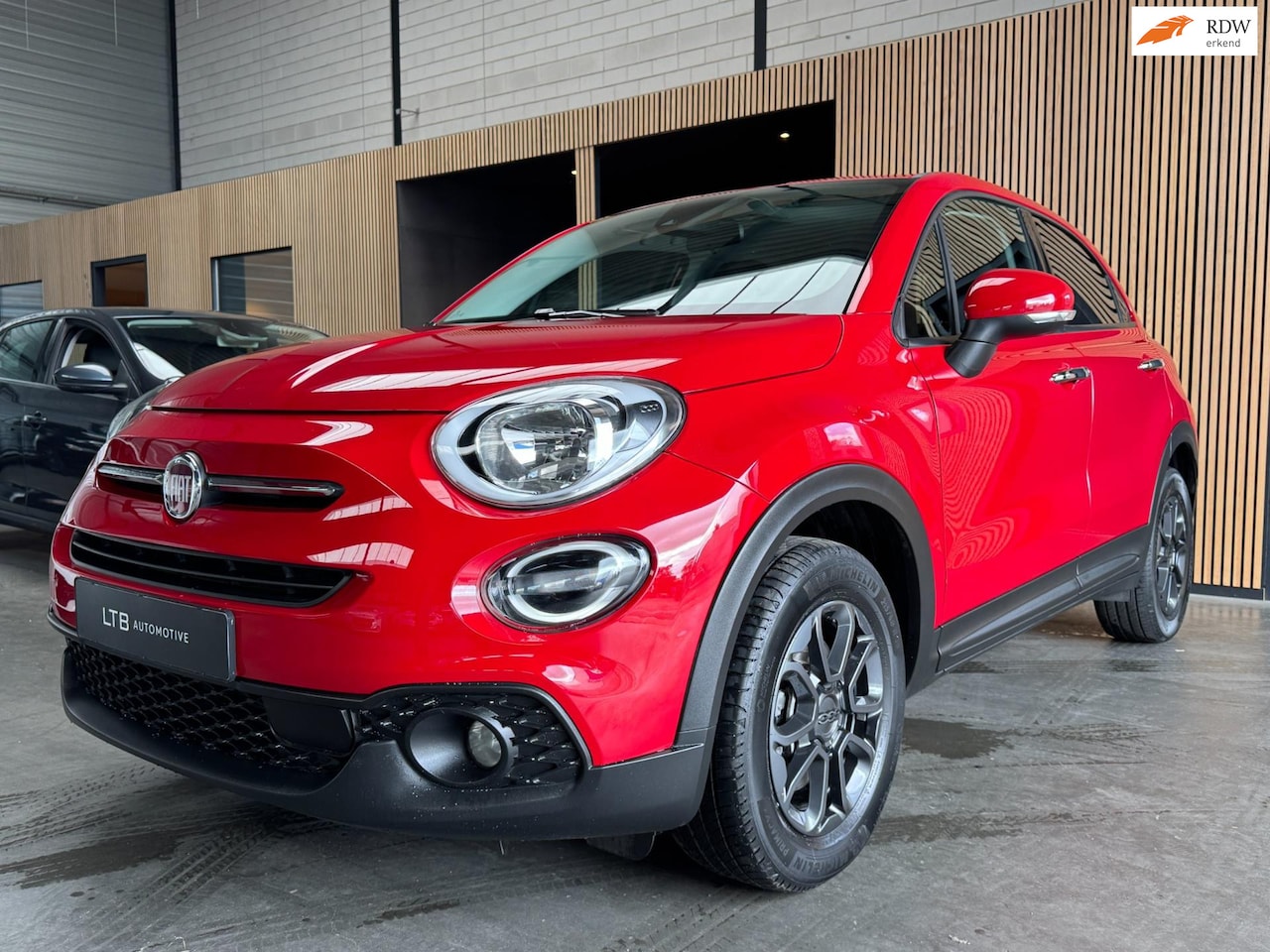 Fiat 500 X - 1.3 FireFly Turbo Automaat|Clima|Carplay|LED|Cruise|APK - AutoWereld.nl