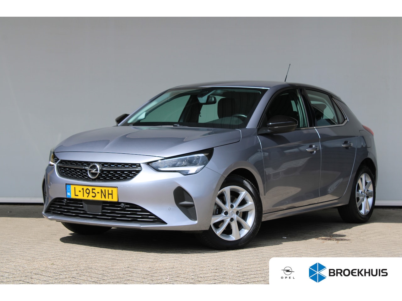 Opel Corsa - 1.2 Elegance | Cruise control | Dodehoek detectie | LED koplampen - AutoWereld.nl