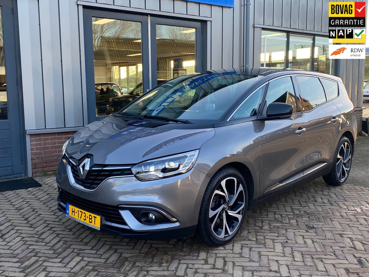 Renault Grand Scénic - 1.3 TCe Intens 7p. Trekhaak - AutoWereld.nl
