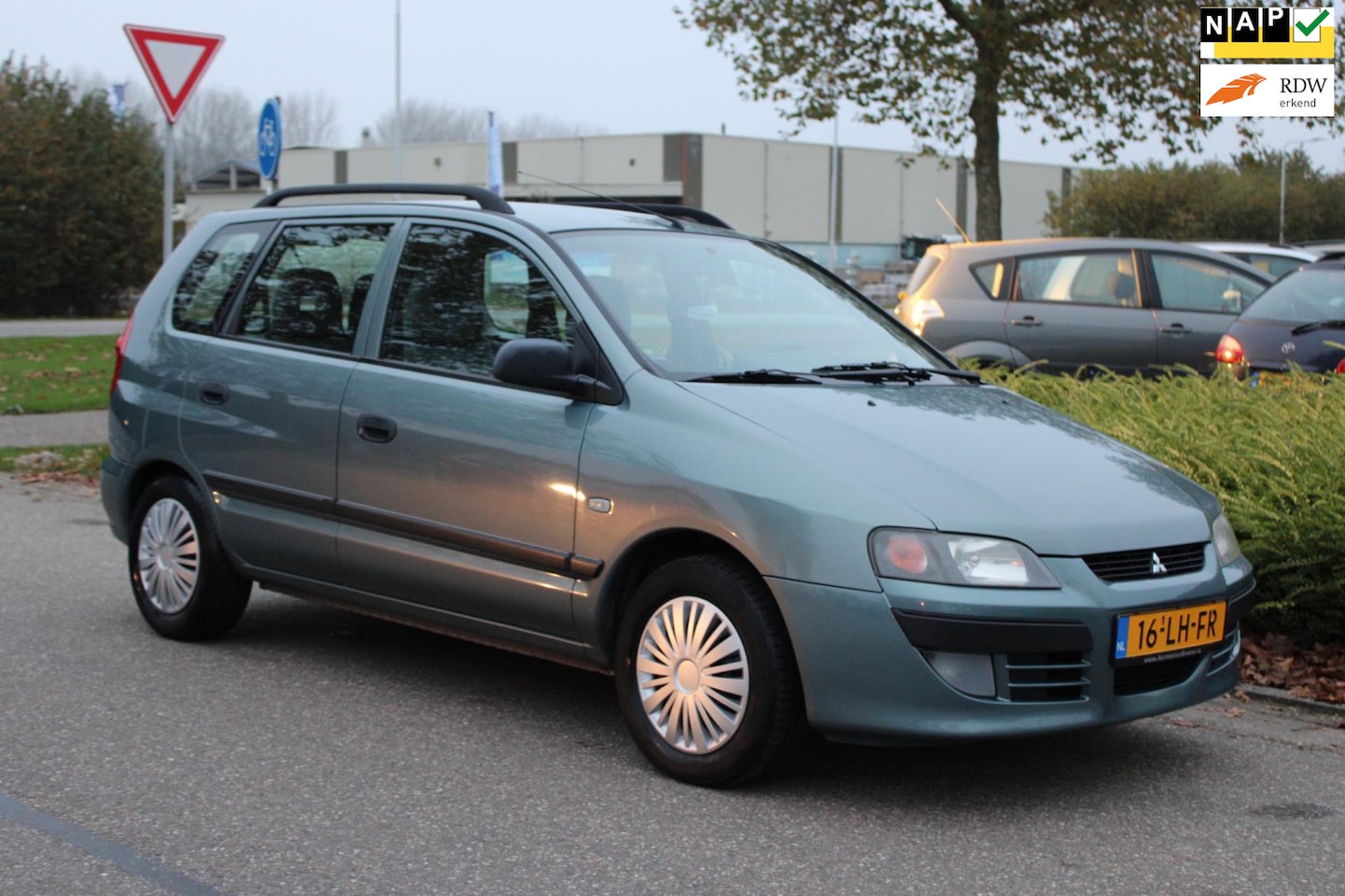 Mitsubishi Space Star - 1.6 Family Diamond/AIRCO/TREKHAAK/NAP/HOGE ZIT+INSTAP/ZUINIG IN VERBRUIK/NIEUWE APK BIJ AF - AutoWereld.nl