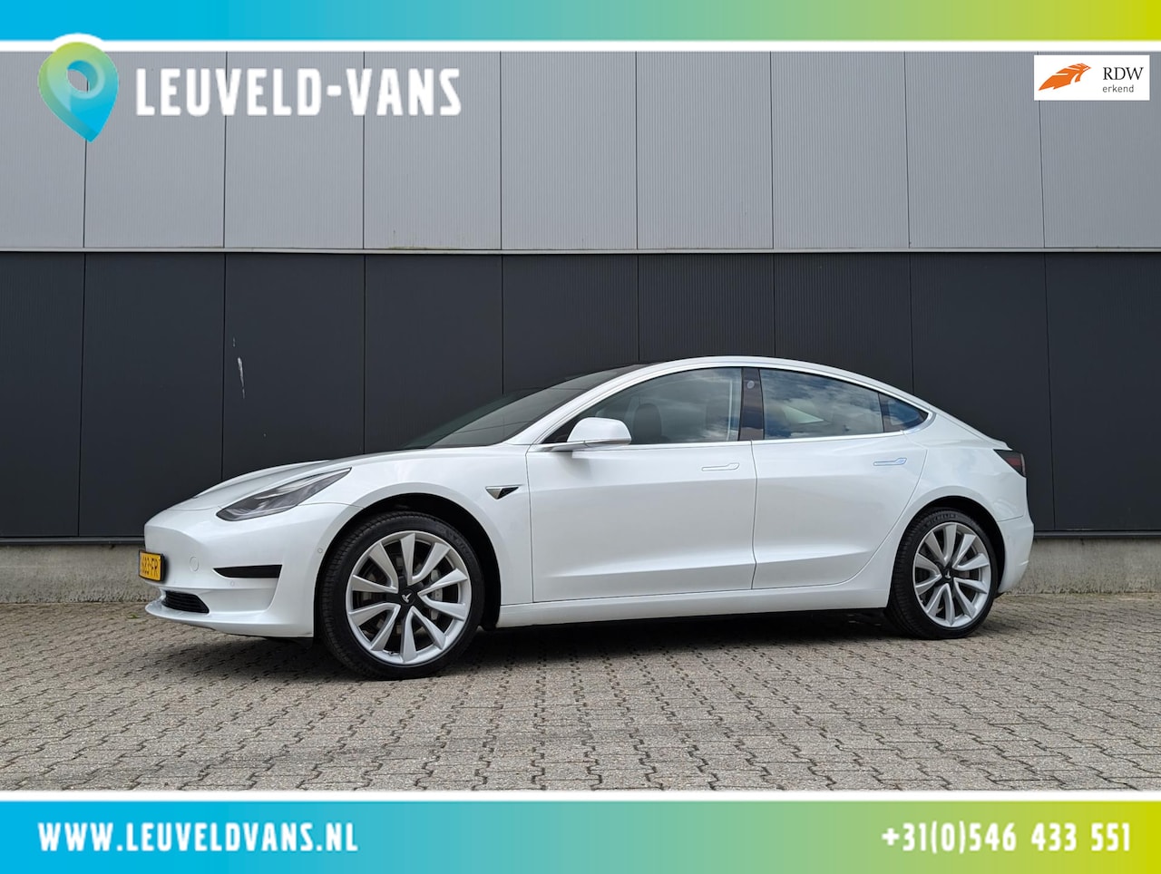 Tesla Model 3 - Standard RWD Plus 60 kWh PANO LEDER AUTOPILOT - AutoWereld.nl