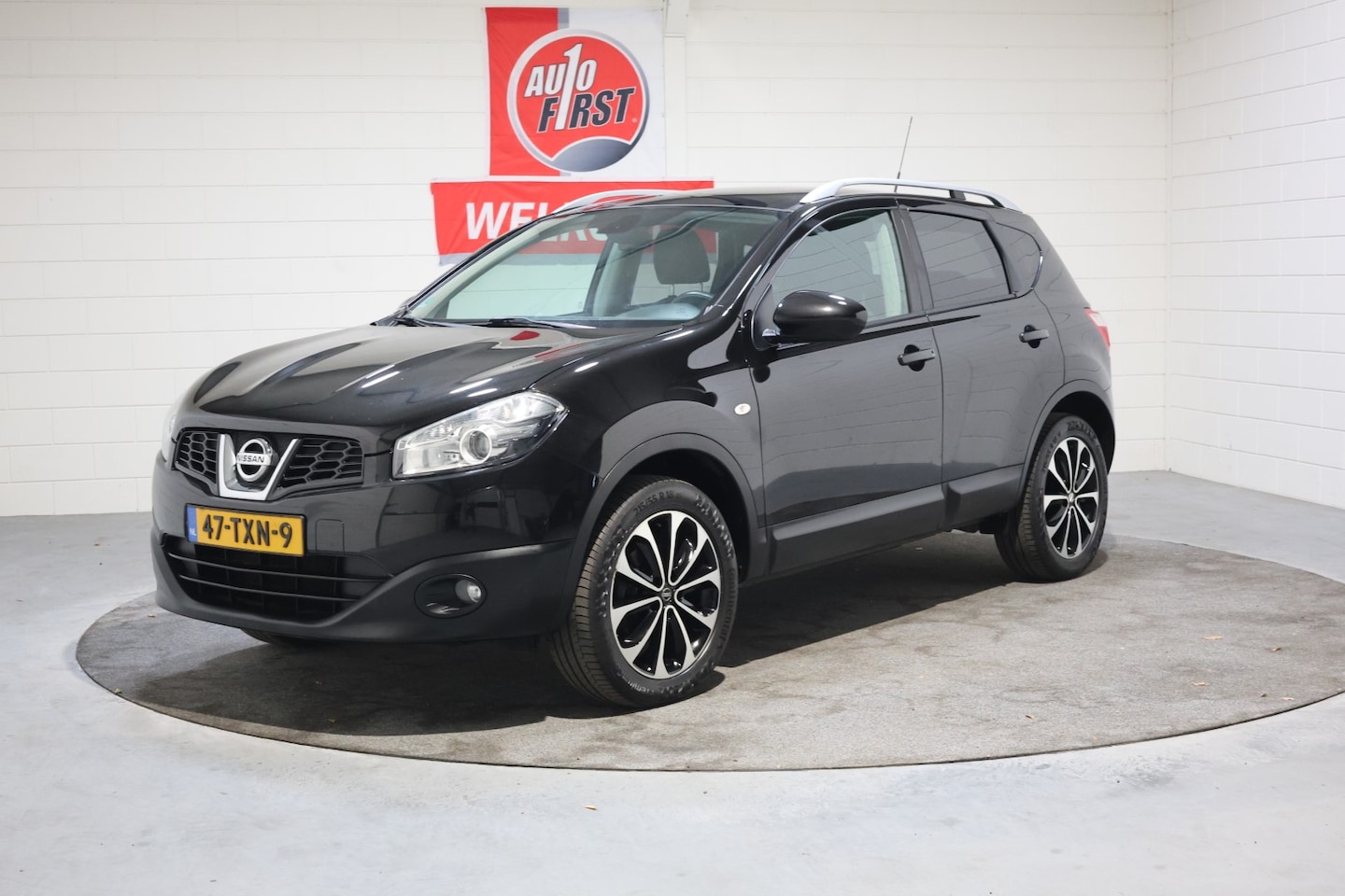 Nissan Qashqai - 1.6 Connect Edition 1.6 Connect Edition, Climate control, Cruise control, Panoramadak, Hoge instap, Achteruitr - AutoWereld.nl