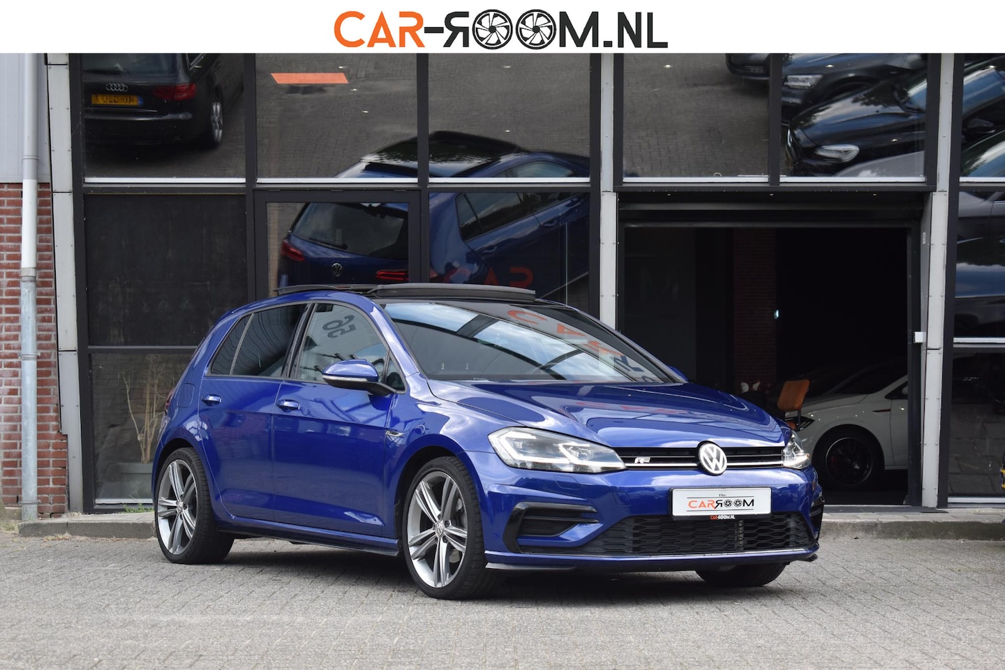 Volkswagen Golf - 1.5 TSI Business R-Line Pano Virtual ACC Camera 150PK - AutoWereld.nl
