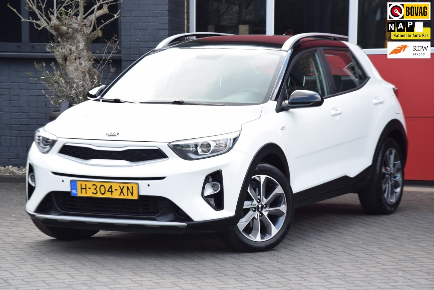 Kia Stonic - 1.0 T-GDi DynamicLine 2020 Navi carplay Camera - AutoWereld.nl