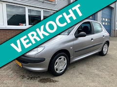Peugeot 206 - 1.4 XR