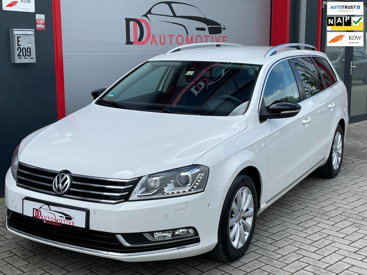 Volkswagen Passat Variant - 1.4 TSI ACT Highline Dsg |Led | Navi |Clima | Aut parkeren - AutoWereld.nl