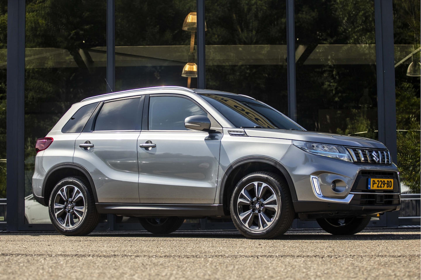 Suzuki Vitara - 1.4 Boosterjet Style Smart Hybrid 1.4 Boosterjet Style Smart Hybrid - AutoWereld.nl