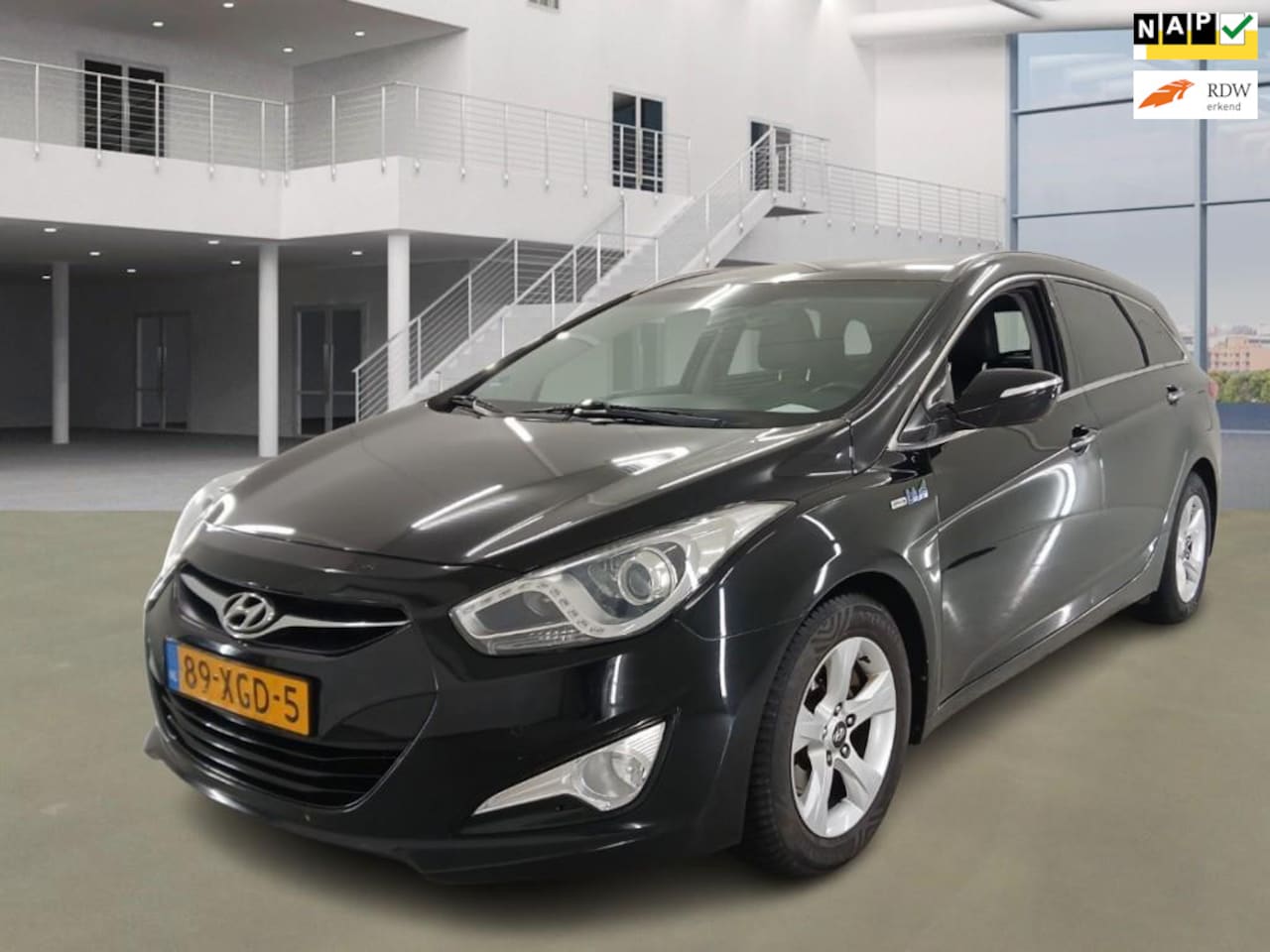 Hyundai i40 Wagon - 1.6 GDI Blue Business Edition EXPORT - AutoWereld.nl