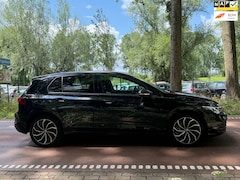 Volkswagen Golf - 2.0 TDI Style XENONAUTOMAATBTWZUINIG