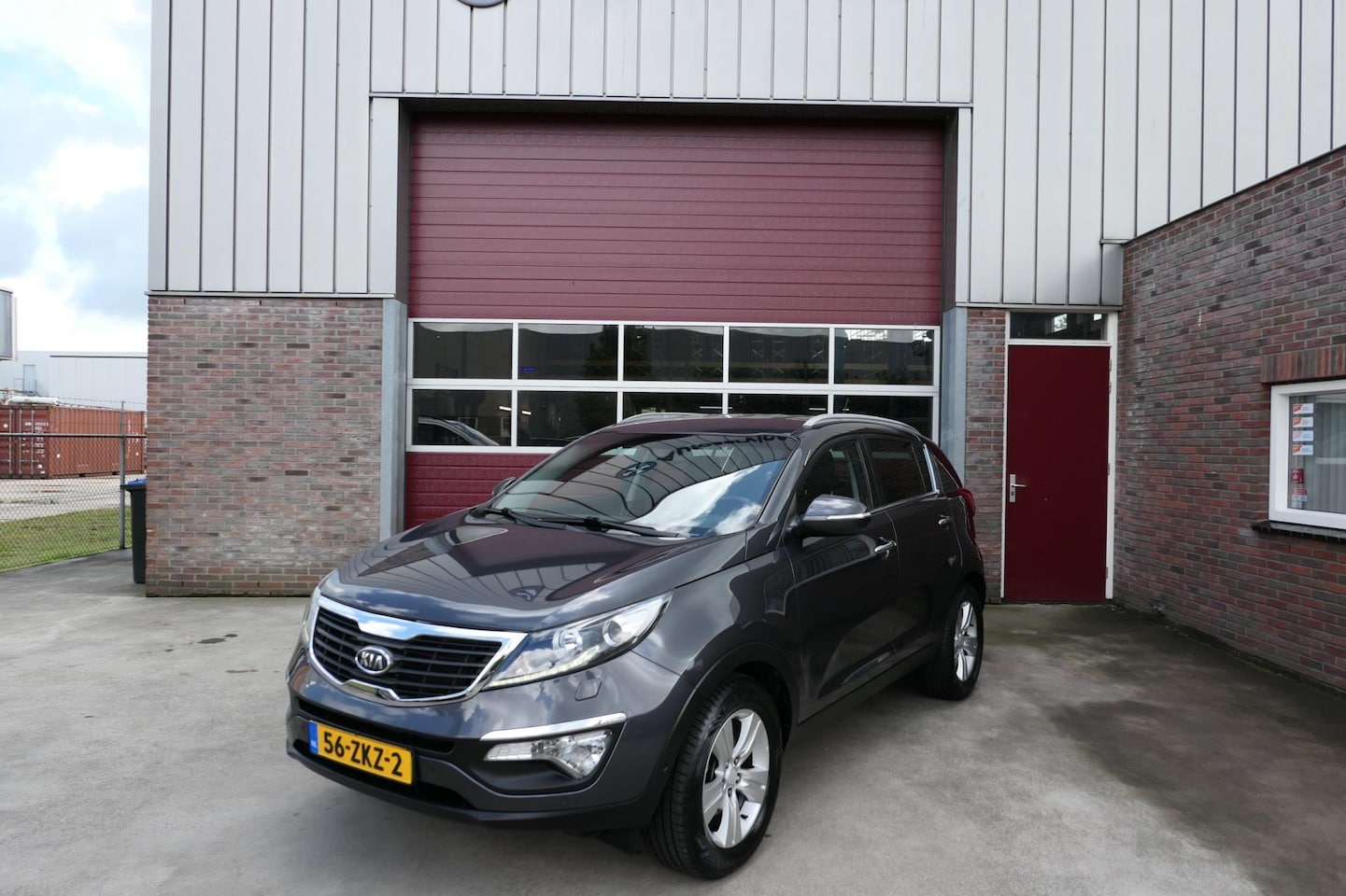 Kia Sportage - 2.0 Super Pack 2.0 Super Pack, Trekhaak, Zeer netjes, Camera, Navi, PDC, Leder,Stoelverw. voor en acht. R - AutoWereld.nl